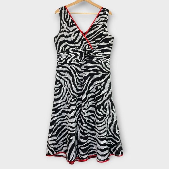 Vintage Robbie Bee Zebra Print Dress Size 12 - Picture 1 of 8